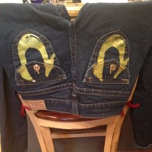 Bundle of true religion jeans
