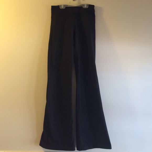 ❤️sold❤️Lululemon size 2 reversible pants - Picture 2 of 3