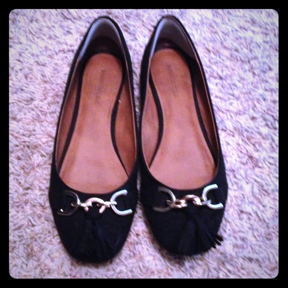 SOLD!! 7.5 Banana Republic black & gold ballet
