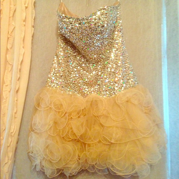 LOWERED PRICE BY 50%!tan/nude Sherri Hill