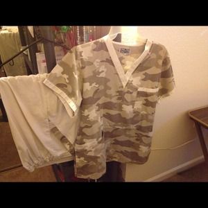 Dress A Med! Shrubs XL