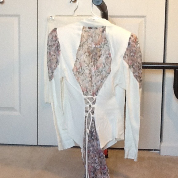 Let's Party - Picture 2 of 4