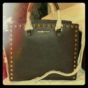 Michael kors tote 100% authentic