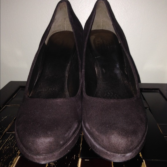 Marc Fisher dark brown suede shoes.