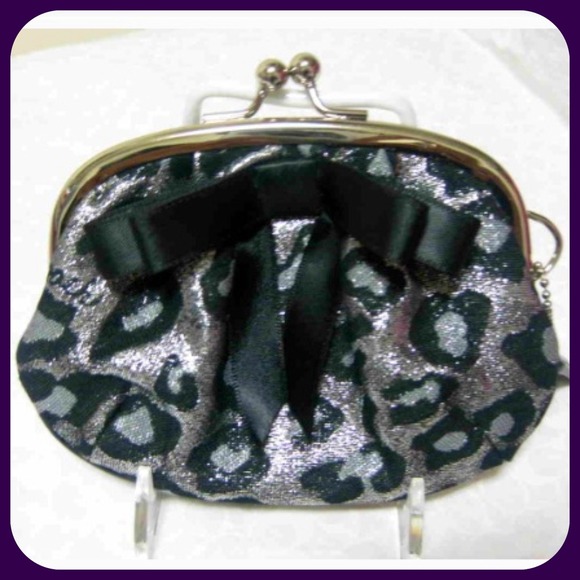 Coach Clutches & Wallets - 🎉2X HP🎉Coach Ocelot Kisslock Coin Purse