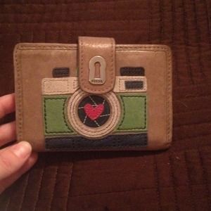 Fossil wallet