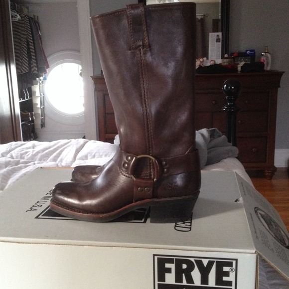 Frye Harness boots size 6.