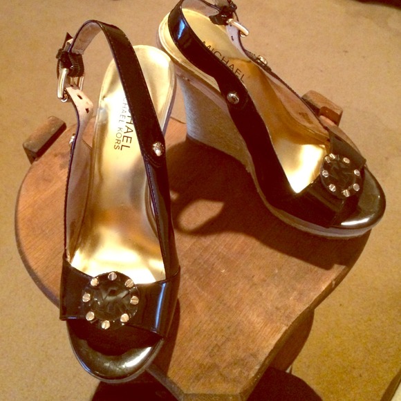 💯Authentic Michael Kors Wedge Heels