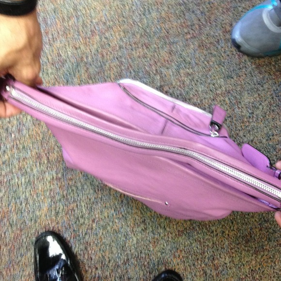 Purse - Picture 3 of 3