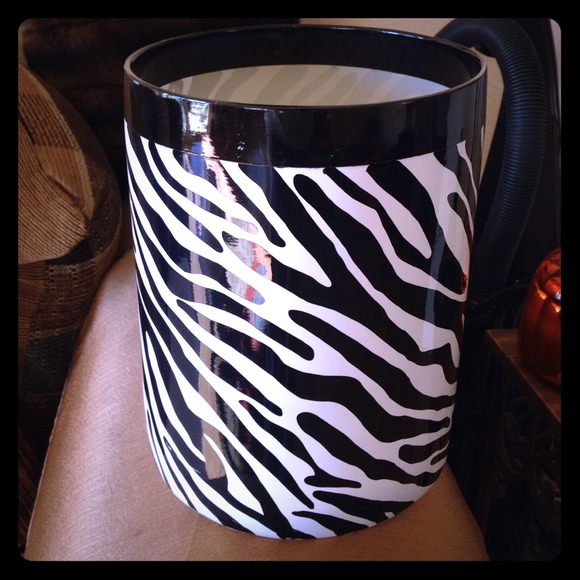 Zebra garbage can