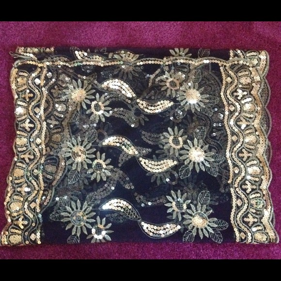 Long silver & black scarf!