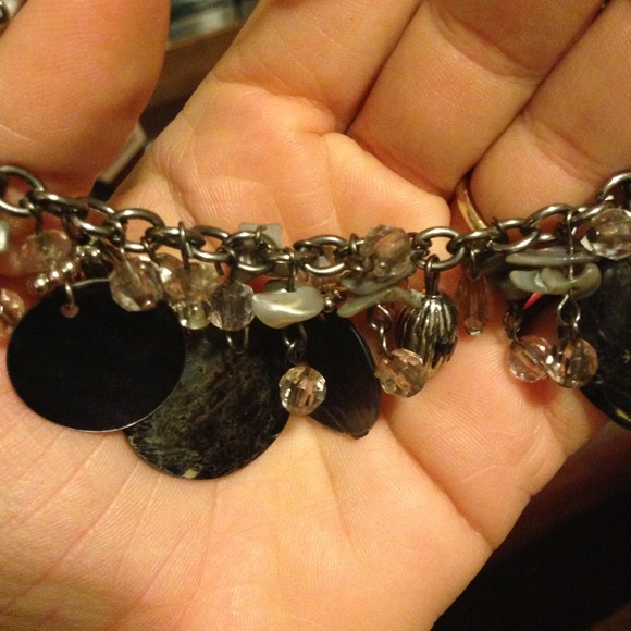 Dangle bracelet - Picture 2 of 4