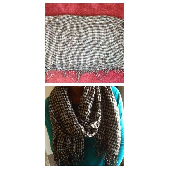 Black & grey scarf!