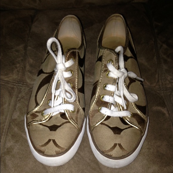 Coach shoes
