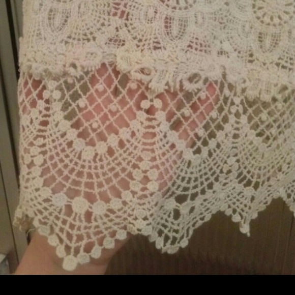 Crochet top tank shirt - Picture 3 of 4