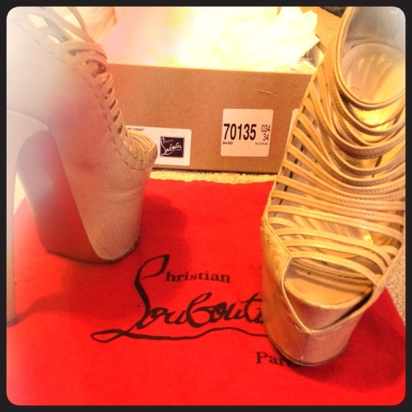**Sold**Authentic Christian Louboutin Zoulous!