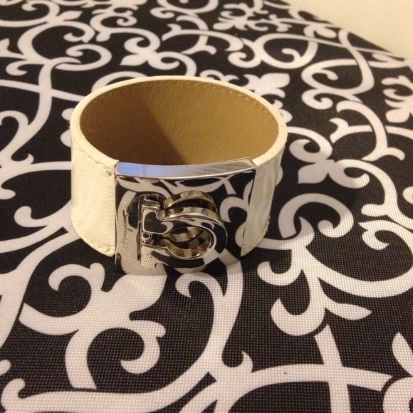 Salvatore ferregamo cuff