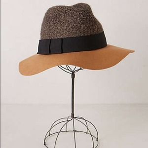 Anthropologie Vera Fedora