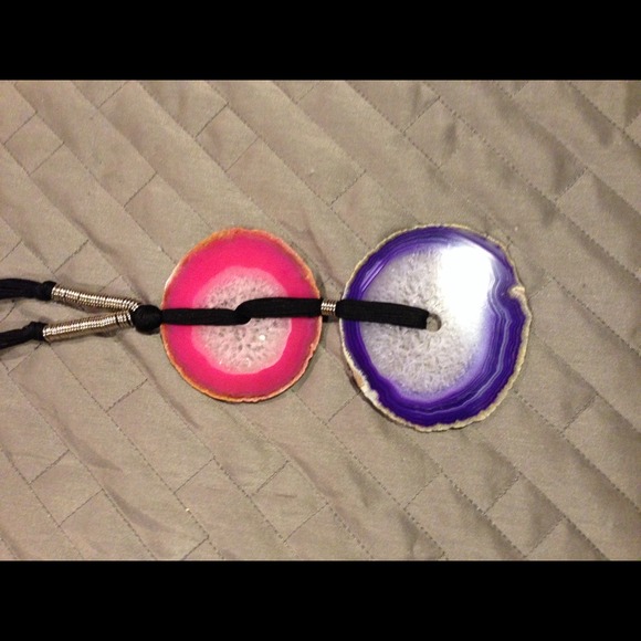 Necklace - Picture 2 of 3