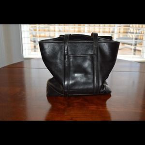 Authentic Coach tote