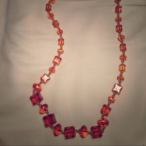 🌞 REDUCED Orange Vintage Necklace 🌞