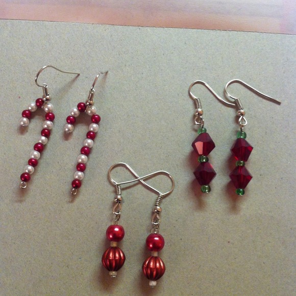 Christmas Earrings! - Picture 3 of 4