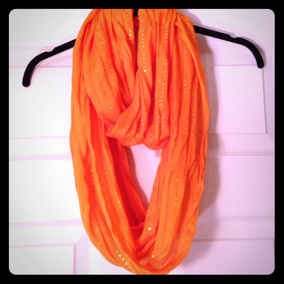 NWOT orange sequin infinity scarf 💛