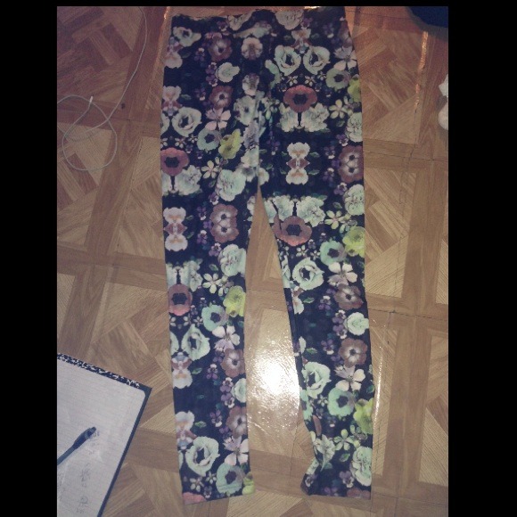 H&M Floral Leggings