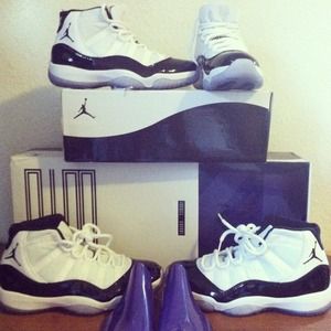 Concord 11s size 8.5 and 9