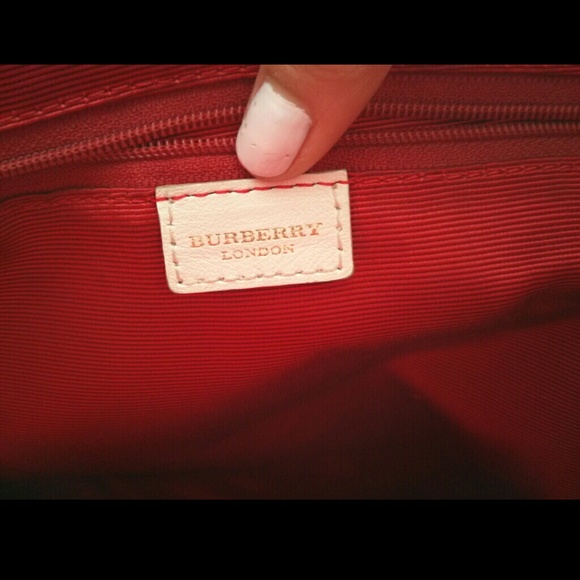 Burberry hobo and wallet bundle - Picture 2 of 4