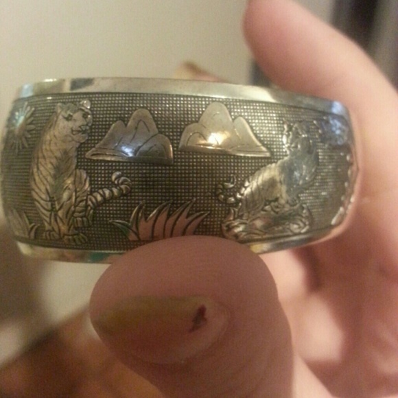FLASH SALE!! Never worn tibeten silver cuff - Picture 2 of 4