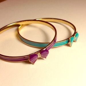 ⛔Sold⛔Bow Bangle Bracelet NEW