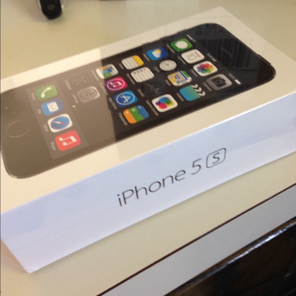Brand new iPhone 5s