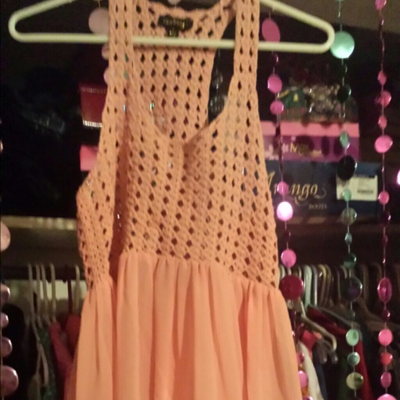 Melon dress - Picture 1 of 3