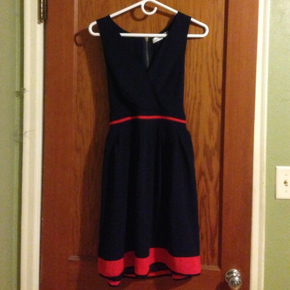 🚨SOLD ON THREADFLIP🚨 MOD Cloth Dress!