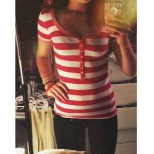 Stretchy laid back shirt 💋