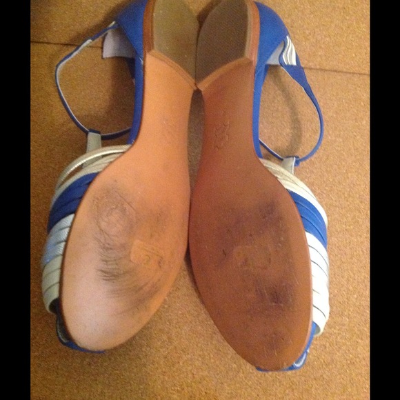 💢REDUCED💢 CANDELA FLATS. WORN ONCE‼️ - Picture 2 of 4