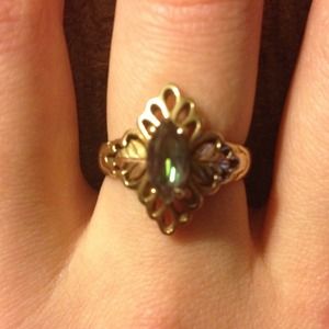 🔲SOLD🔲 Black Hills Gold 10K Alexandrite Ring