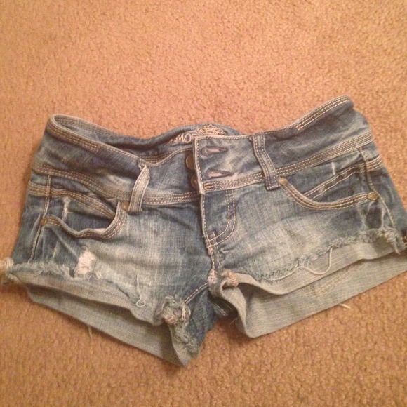 Jean shorts - Picture 1 of 2