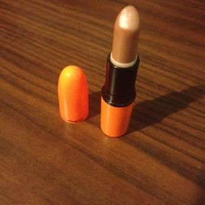 Mac lipstick