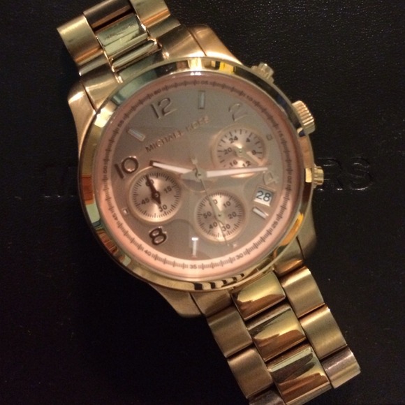 Michael Kors watch - Picture 1 of 1
