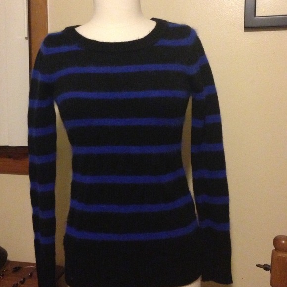 Forever 21 sweater