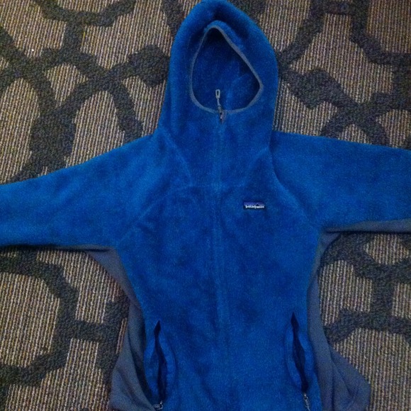 Teal Patagonia fleece zip up with hood