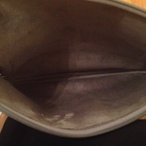 Laptop case - Picture 2 of 4