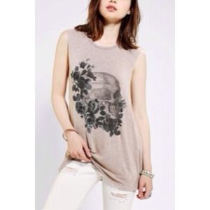 UO Skull & Rose Tank