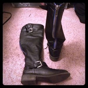 ❌SOLD❌Steve Madden Boots