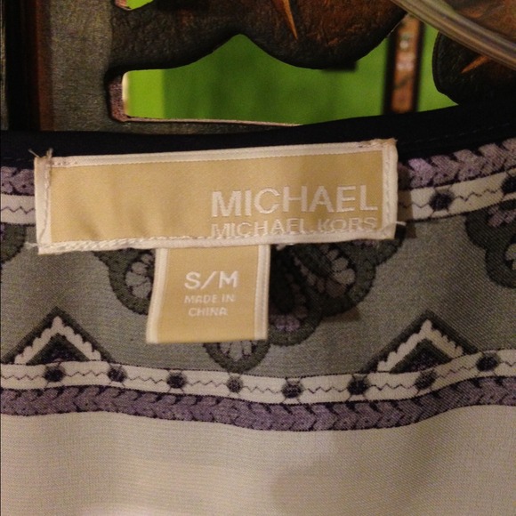 Michael kors top - Picture 2 of 4