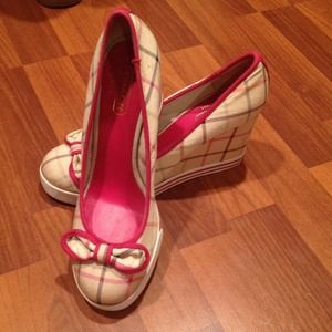 COACH Wedge heels! Size 8.5