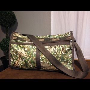 LeSportsac - Deluxe Everyday Bag -  Safari print