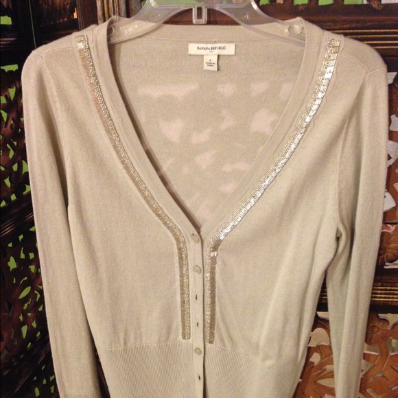 Banana republic sweater - Picture 2 of 4